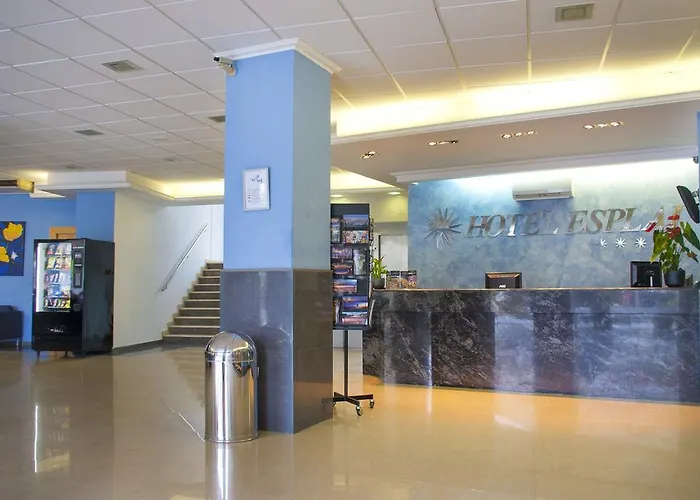 Hotel Esplai 3*